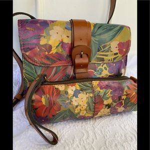 Patricia Nash•Tauriana c/b Organizer & Isla Case•NWOT•Set